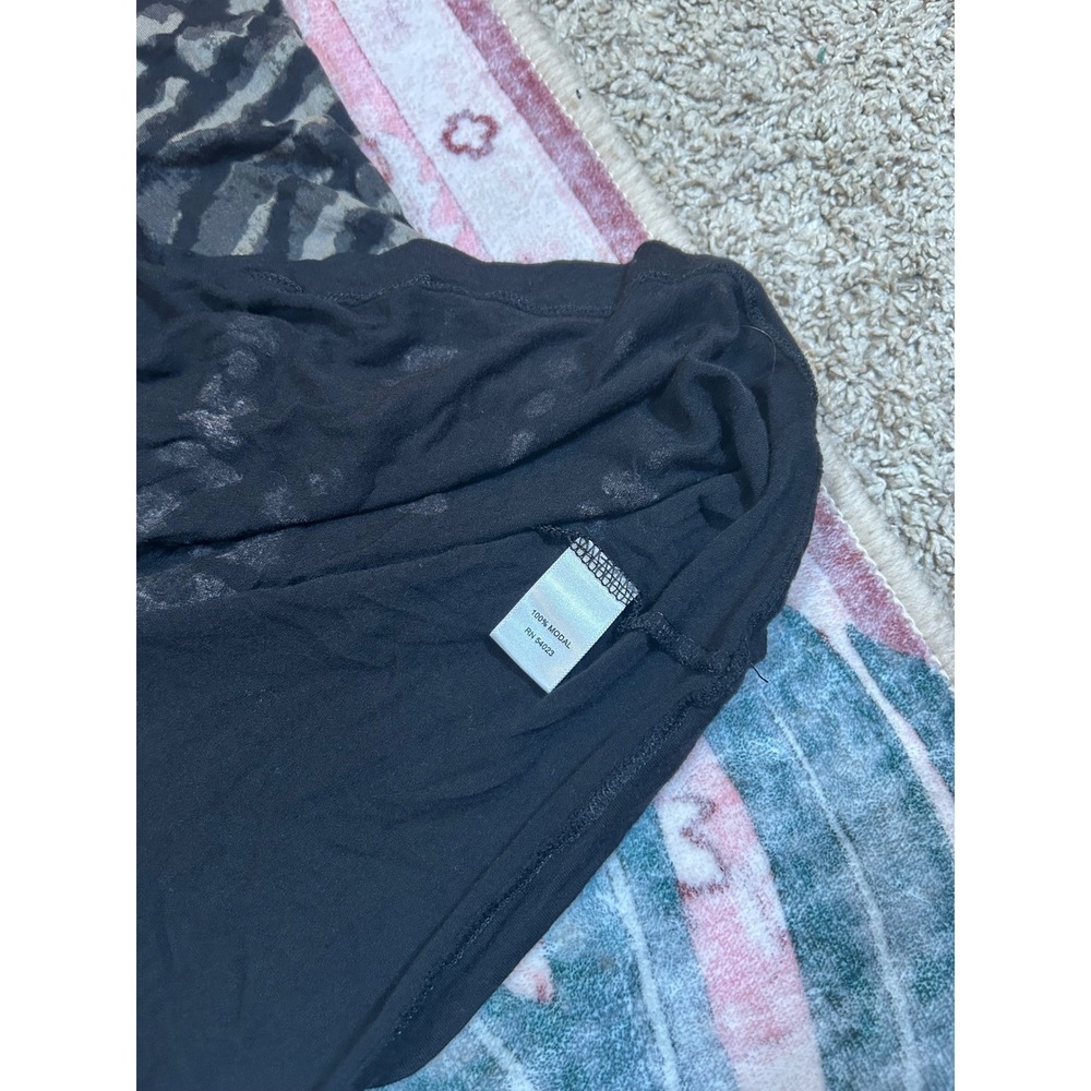 Banana Republic Black Abstract Animal Print Modal Soft Short Sleeve Top Size S‎ - Picture 5 of 7